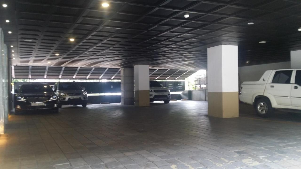 Gwangmyeong Rampart Hotel מראה חיצוני תמונה